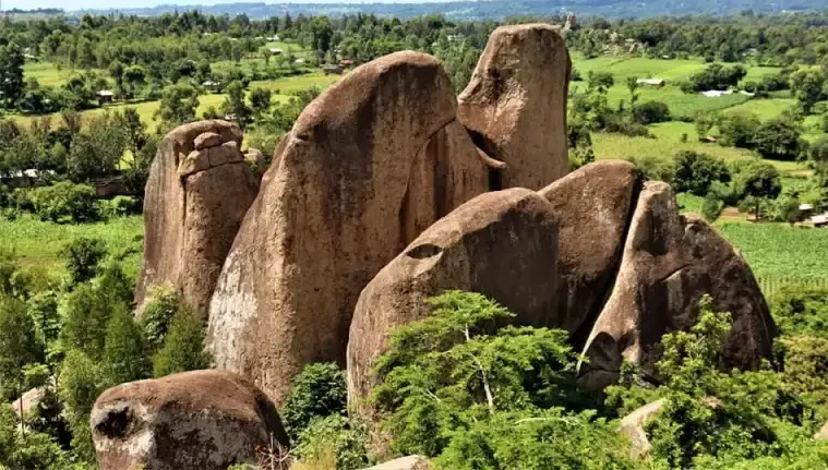 kabuchai-hills